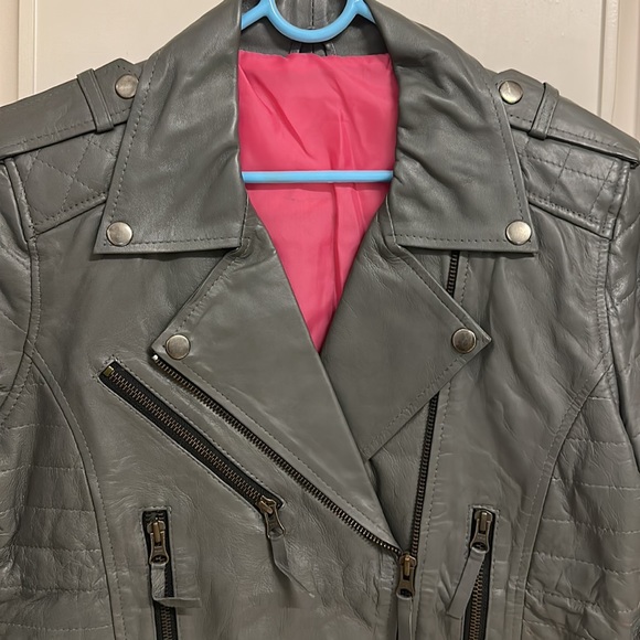 NWT Calf Leather Biker Jacket Dark Grey with Hot Pink stain lining! Size L! - Picture 3 of 12